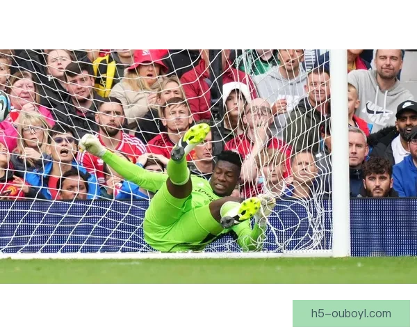 曼联今夏欲换奥纳纳锁定铁腰引援