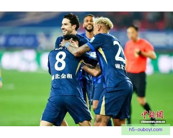 三镇队医计划绍尔本轮对阵英博登场