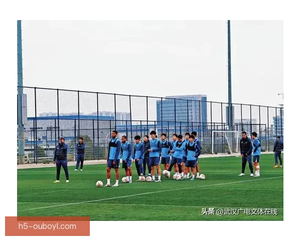 国安苏州完训后高铁前往汉口